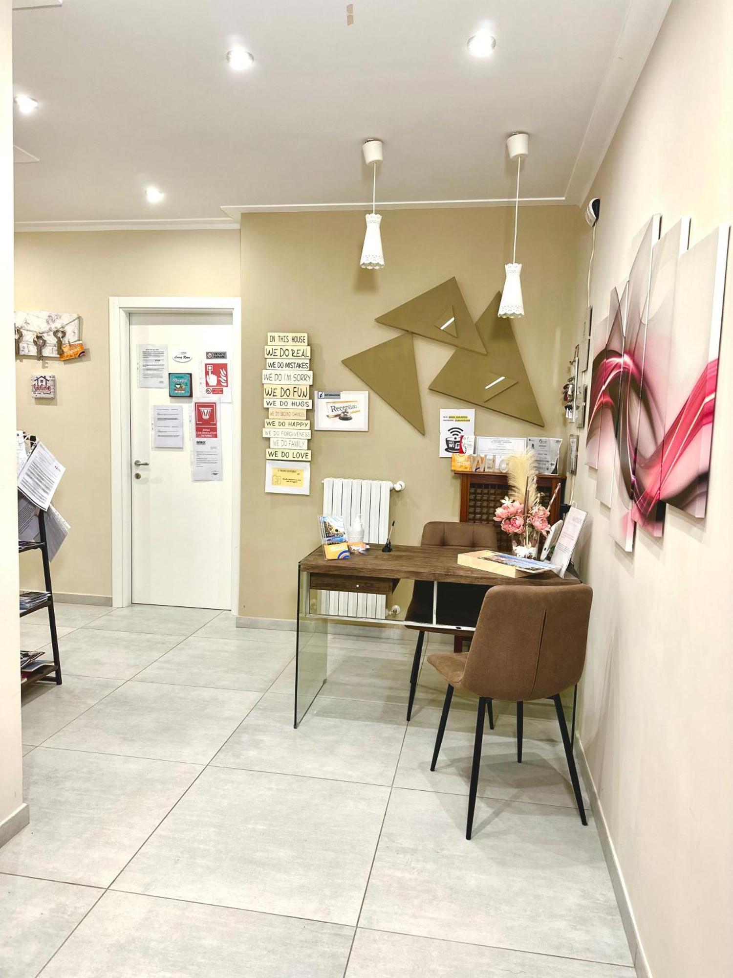 Tuttoincentro Acomodação com café da manhã Salerno Exterior foto